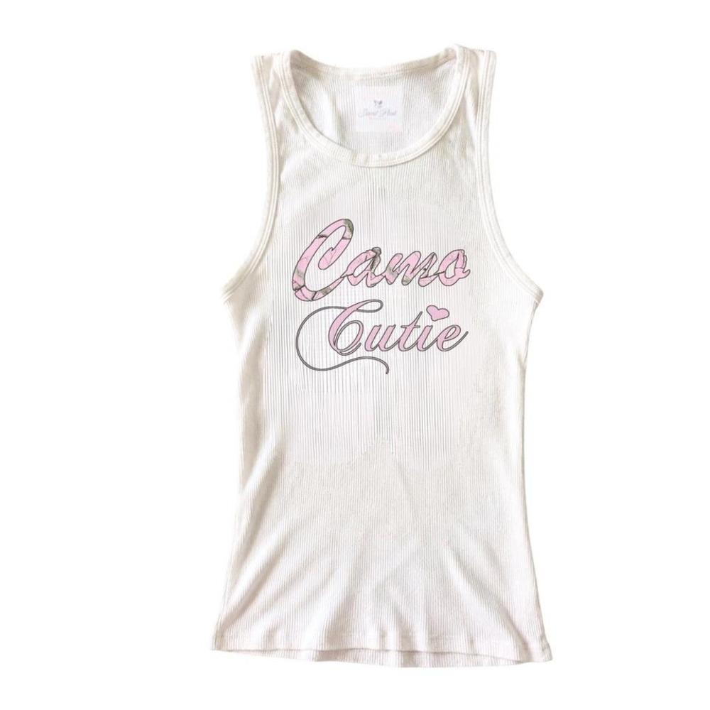 realtree heart print cami sleeveless crop top coquette bimbo downtown girl